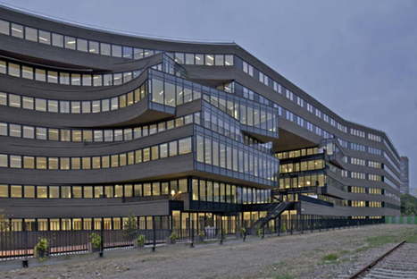 MVRDV: edificio de oficinas Pushed Slab en París
