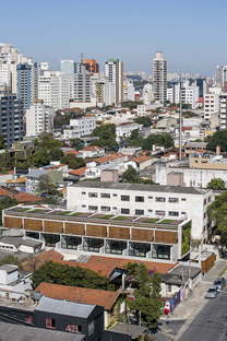 Tacoa Arquitetos: Vila Aphins, São Paolo, Brasil
