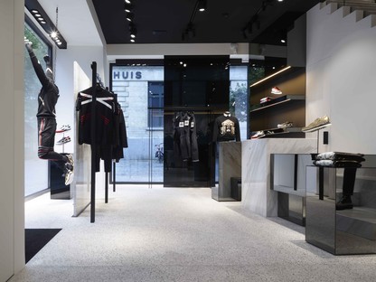 Piuarch Les Hommmes flagship store Amberes 
