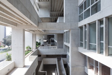 Grafton Architects UTEC Campus Universitario en Lima Perú
