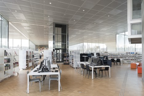 OMA Biblioteca Alexis de Tocqueville Caen la Mer
