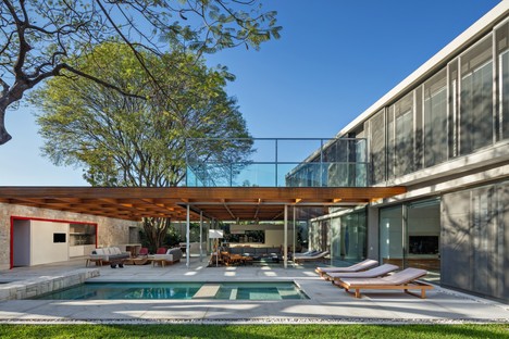 Perkins + Will Architecture House around the Tree São Paulo Brasil
