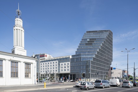 MVRDV firma Baltyk, un nuevo edificio icónico para Poznan Polonia
