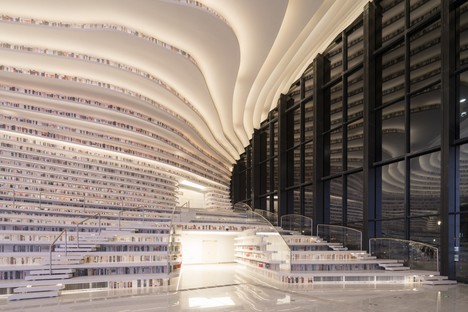MVRDV Tianjin Binhai Library un océano de libros
