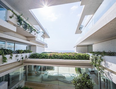 Blankpage Architects + Karim Nader Studio Villa Kali Líbano
