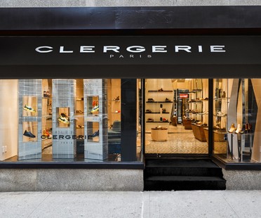 Vudafieri-Saverino Partners Boutique Clergerie en París y Nueva York
