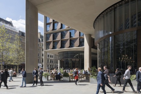 RIBA Stirling Prize 2018 a Bloomberg de Foster + Partners 
