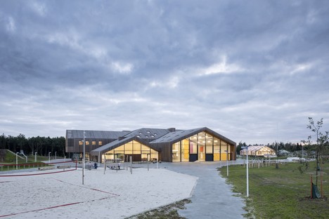 C.F. Møller Architects The Heart en Ikast Dinamarca
