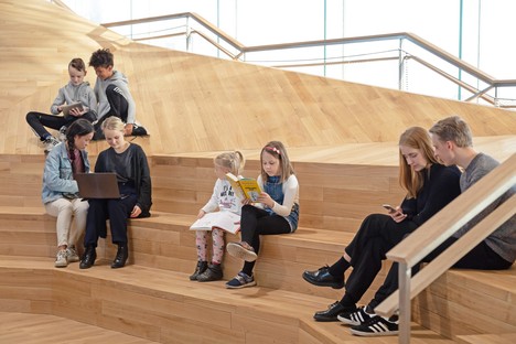 ALA Architects Helsinki Central Library Oodi y las Obras arquitectónicas para la cultura en Finlandia
