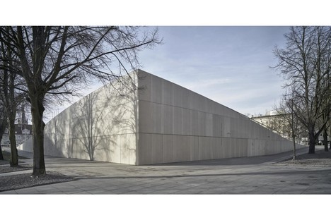 Exposición Robert Konieczny Moving Architecture en Berlín
