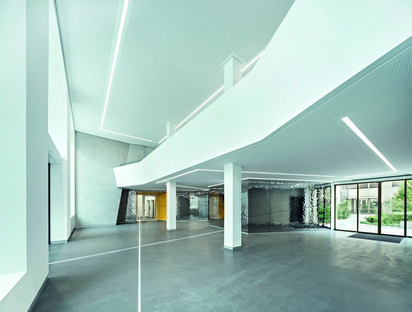 Oliv Architekten, nueva vida para las oficinas Peak, en Múnich
