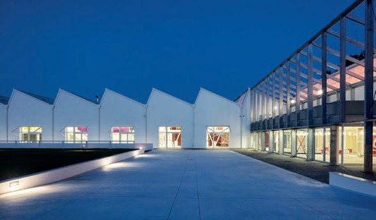 Premio Internacional de Arquitectura Sostenible Fassa Bortolo gana PLUG architecture
