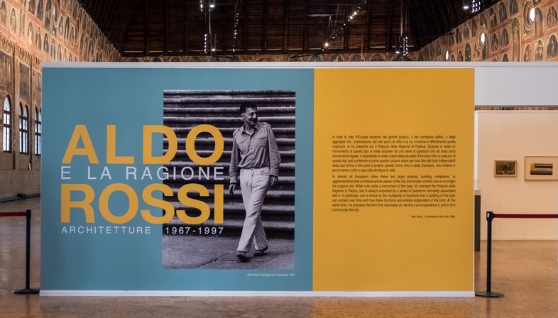Ir de exposiciones, Aldo Rossi en Padua, Álvaro Siza en Siena y las demás<br />
