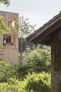 Feld72 complejo residencial Maierhof vivir en común con vistas a las montañas

