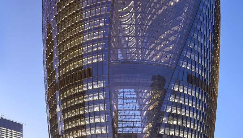 Zaha Hadid Architects completado el Leeza SOHO en Pekín
