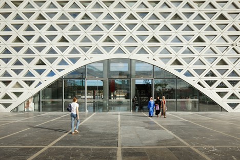 Silvio d’Ascia Architecture Estación de Kenitra Marruecos
