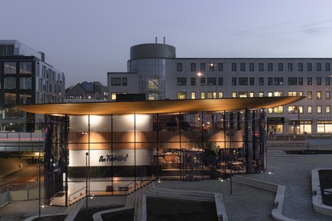 Powerhouse Company firma The Traveller restaurante y hub social en Ámsterdam
