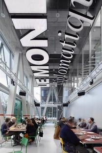 Exposición las obras arquitectónicas DAM Preis 2020 gana James Simon Galerie de David Chipperfield Architects
