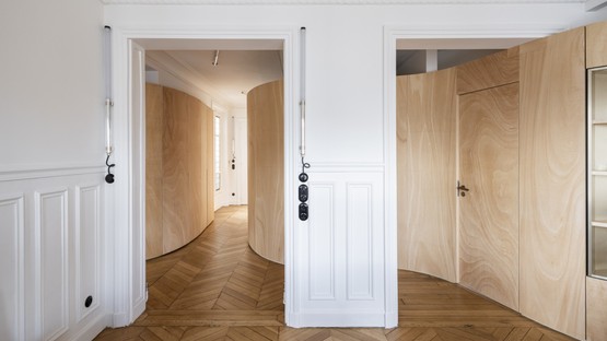 Toledano + architects Wood Ribbon interiorismo en París
