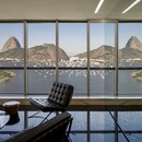 Reinach Mendonça Arquitetos Associados oficinas con vistas al Pan de Azúcar Río de Janeiro
