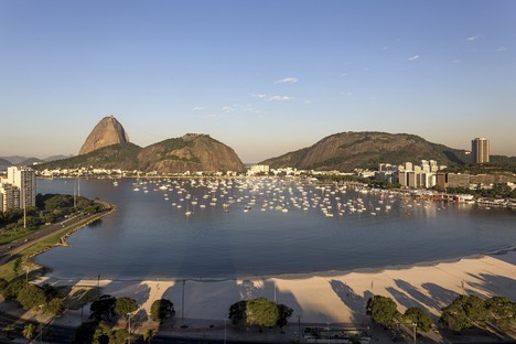 Reinach Mendonça Arquitetos Associados oficinas con vistas al Pan de Azúcar Río de Janeiro
