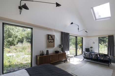 Blee Halligan Architects de henil a B&B, Five Acre Barn en Suffolk
