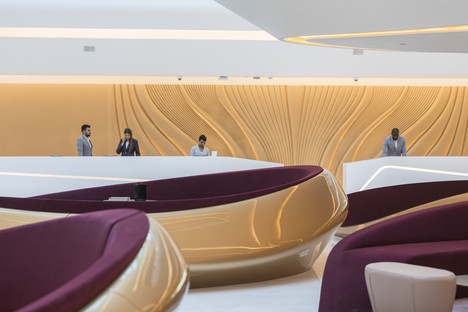 Zaha Hadid Architects ME Dubai hotel y The Opus en Dubái
