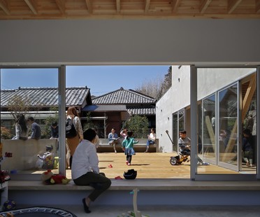 Yamazaki Kentaro Design Workshop una terraza en la ciudad Hayama House 
