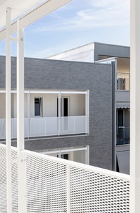 Alvisi Kirimoto Viale Giulini Affordable Housing construcción residencial de protección social en Barletta
