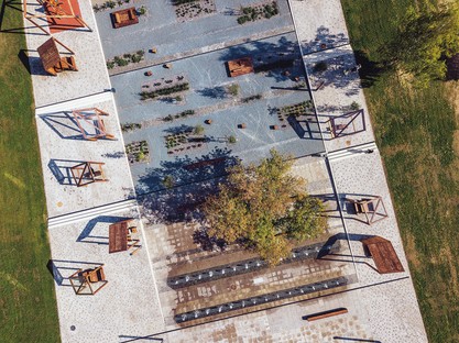 Pabellón Estonia exposición Square! Positively shrinking en la Bienal de Arquitectura de Venecia 2021
