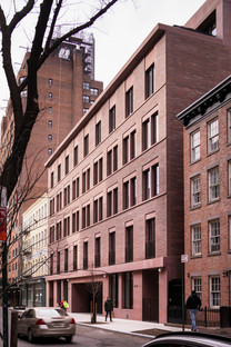 Completado el proyecto residencial de David Chipperfield Architects en 11-19 Jane Street de Nueva York 
