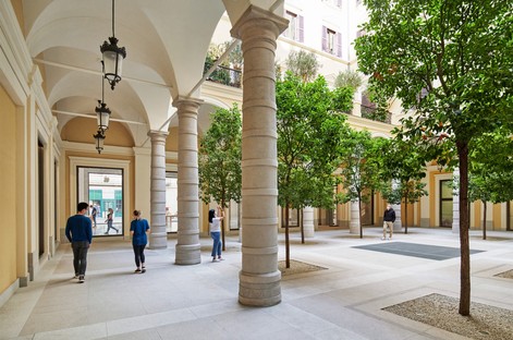 Foster + Partners Apple Via del Corso Roma
