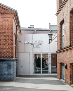 EFFEKT Architects un foyer para Amager Bio y ZeBU theater Copenhague 
