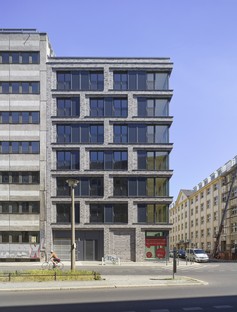 Tchoban Voss Architekten Embassy vivir junto al Köllnischer Park Berlín

