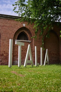 Comunità Resilienti, Architettura come caregiver, en la instalación Cyberwall, en la Bienal de Venecia
