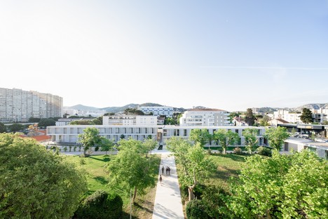 Lacube architectes escuela Sainte Trinité Marsella
