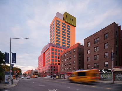 MVRDV Radio Hotel and Tower, un nuevo y colorido icono en el Upper Manhattan


