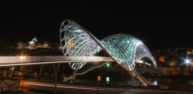 El puente de la paz - Michele De Lucchi