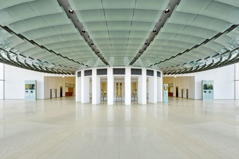 gmp-Architects Palacio de Congresos de Rímini
