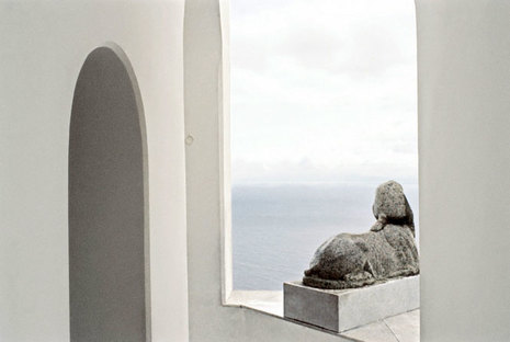 Exposición Luigi Ghirri. Pensar en imágenes - Iconos Paisajes Arquitecturas
