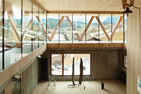MoDus Architects: casa y taller de artista
