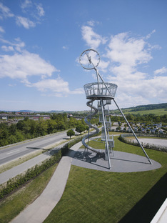 Carsten Höller: Vitra Slide Tower, un nuevo edificio para el Vitra Campus

