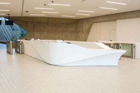 Zaha Hadid Architects London Aquatics Centre courtesy of Cutting Edge

