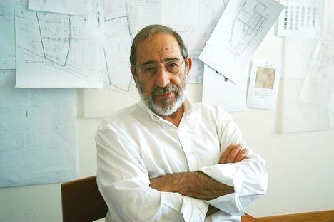 El arquitecto Álvaro Siza dona parte de su archivo
