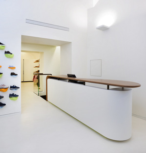 Alvisi Kirimoto + Partners: Davide Cenci Junior Store, Roma

