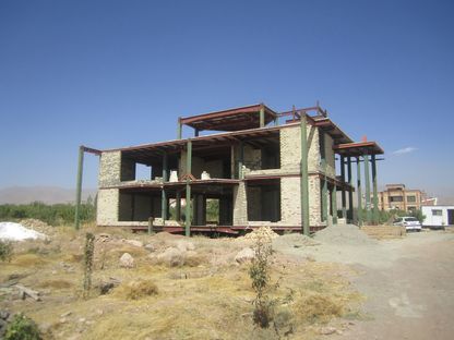 Kouhsar Villa de Nextoffice: restauración de una casa en Kordan, Iran
