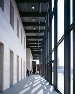 Tsuruga Multipurpose Center ORUPARK de Chiba Manabu Architects 
