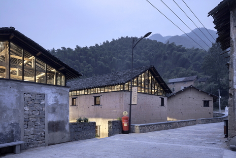 AZL Architects y la Librairie Avant-Garde Tonglu, China 