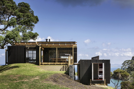 Herbst Architects: Castle Rock Beach House al norte de Auckland 