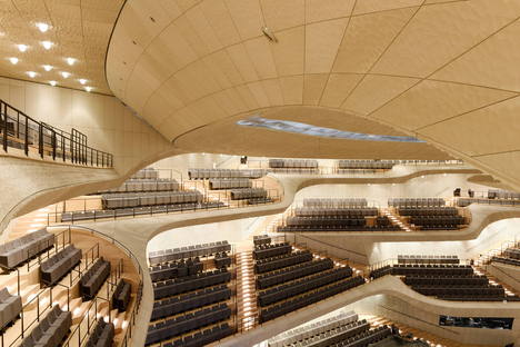 La Elbphilharmonie en Hamburgo de Herzog & De Meuron
